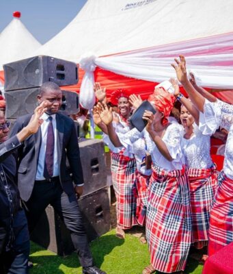 Abia group carpets ex governors over attack on Otti