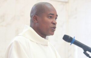 Easter: “The Tomb is Empty,” Fr. Banjo declares, urges Nigerians to rise from darkness to hope