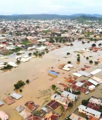 33 states, FCT risk high flooding, FG warns