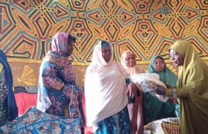 Al-Habibiyyah distributes clothing, shoes, bags ahead of sallah