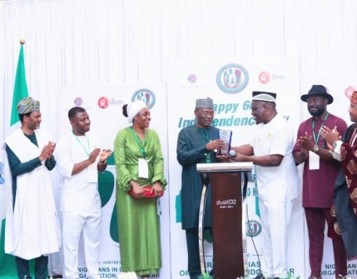 Nigerians in Qatar honour Ambassador Yakubu